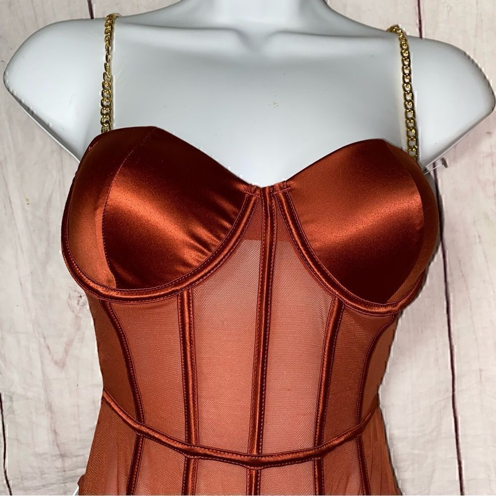 NEW! Fashion Nova | Chain To You Bodysuit | Copper | Size Small - Picture 3 of 12